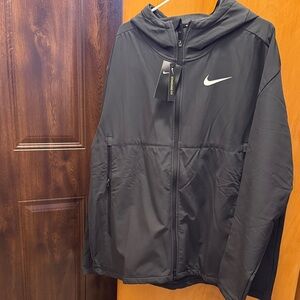 Nike Men's Black Windbreaker Jacket